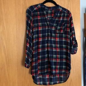 Plaid tab-sleeve shirt